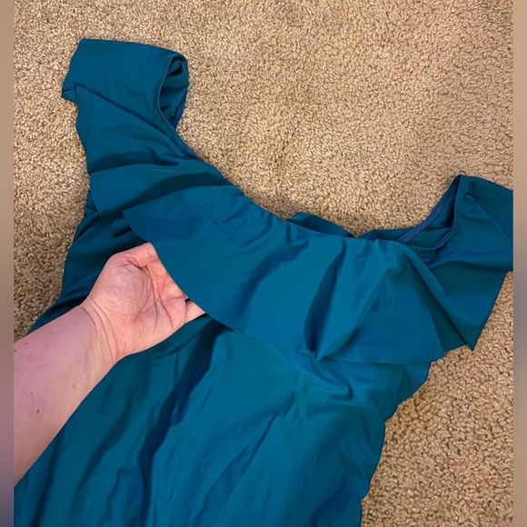 Teal one piece swimsuit with scalloped flutter neckline. Size 16-18 - Picture 2 of 5